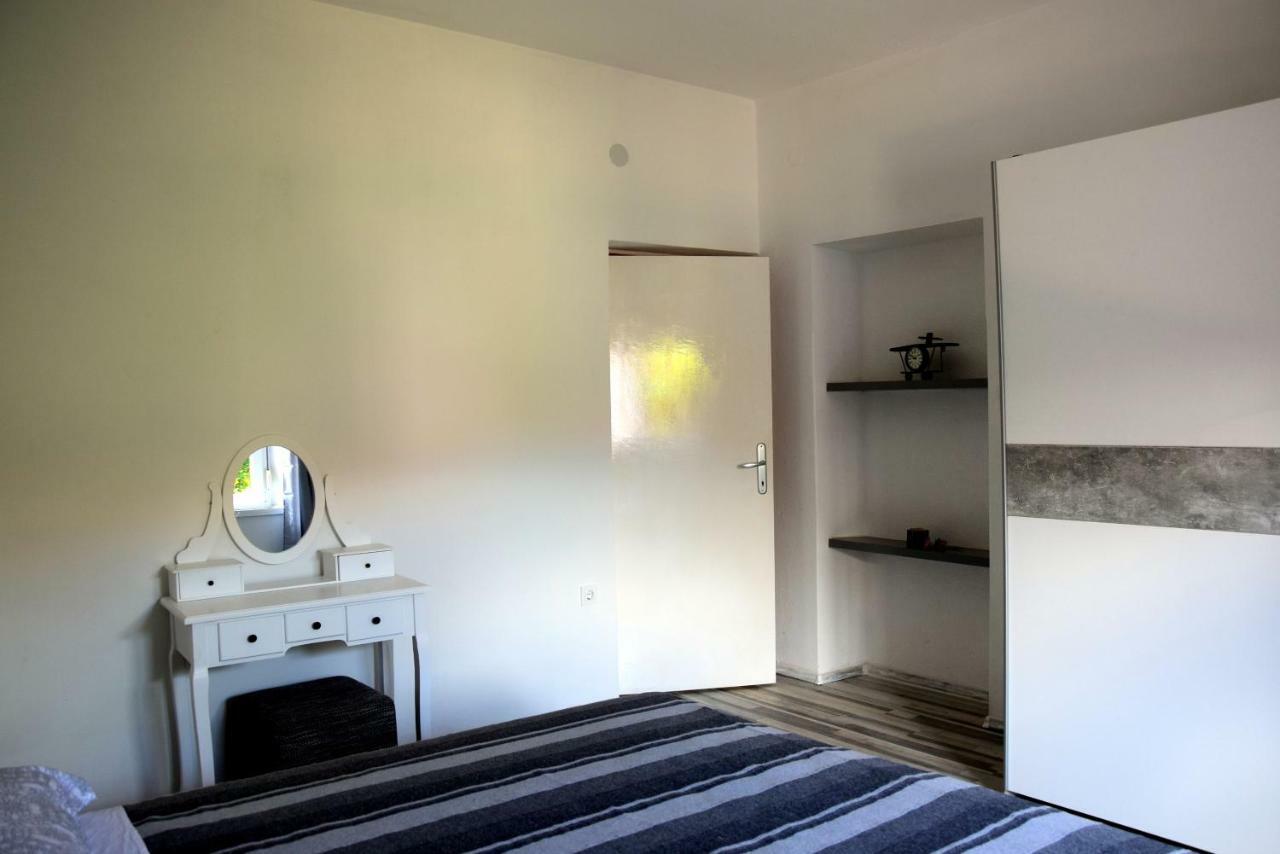 Apartman Ana Apartment Sali Exterior photo